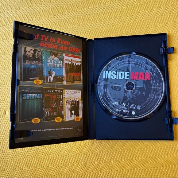 Jodie Foster movie bundle; 4 DVDs - Picture 7 of 7